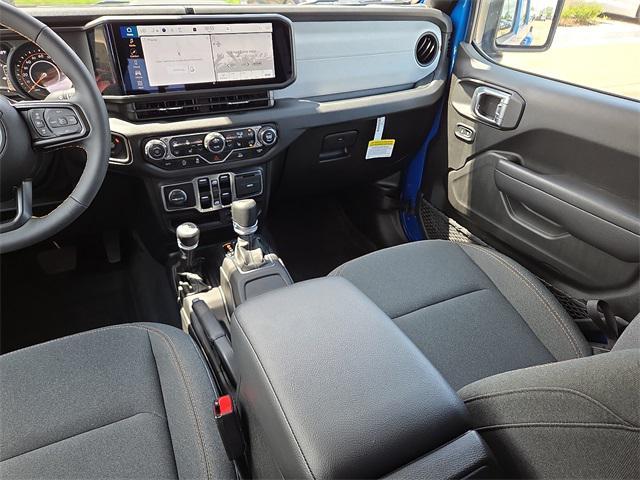 new 2024 Jeep Gladiator car, priced at $47,710