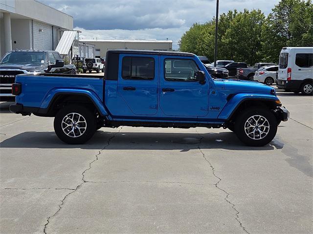 new 2024 Jeep Gladiator car, priced at $47,710
