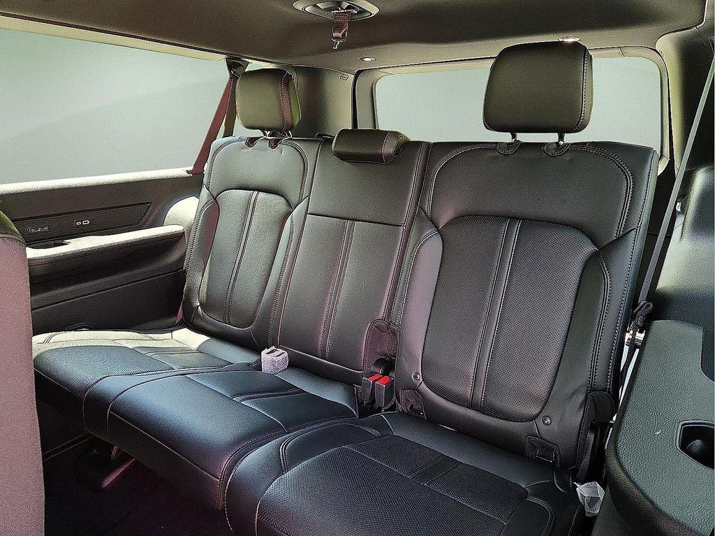 new 2025 Jeep Wagoneer L car, priced at $67,592