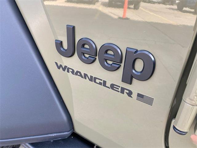 new 2025 Jeep Wrangler car, priced at $43,131