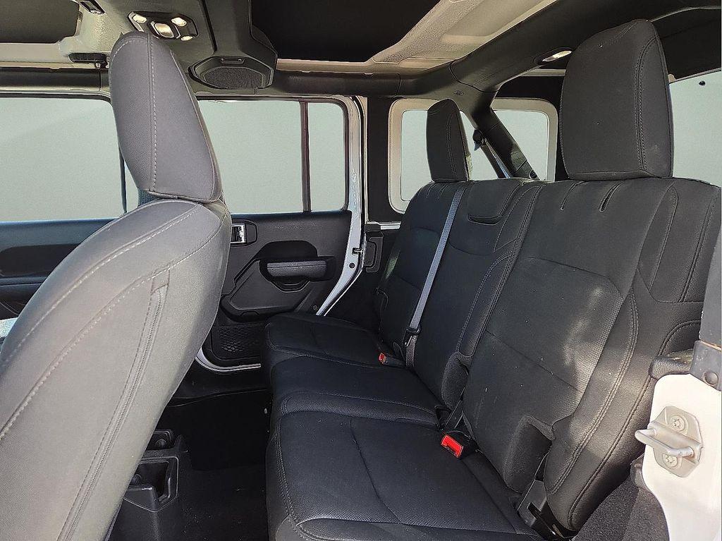 used 2021 Jeep Wrangler Unlimited car, priced at $21,437