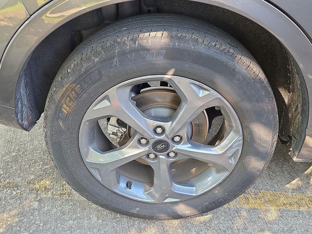 used 2024 Ford Escape car, priced at $23,589