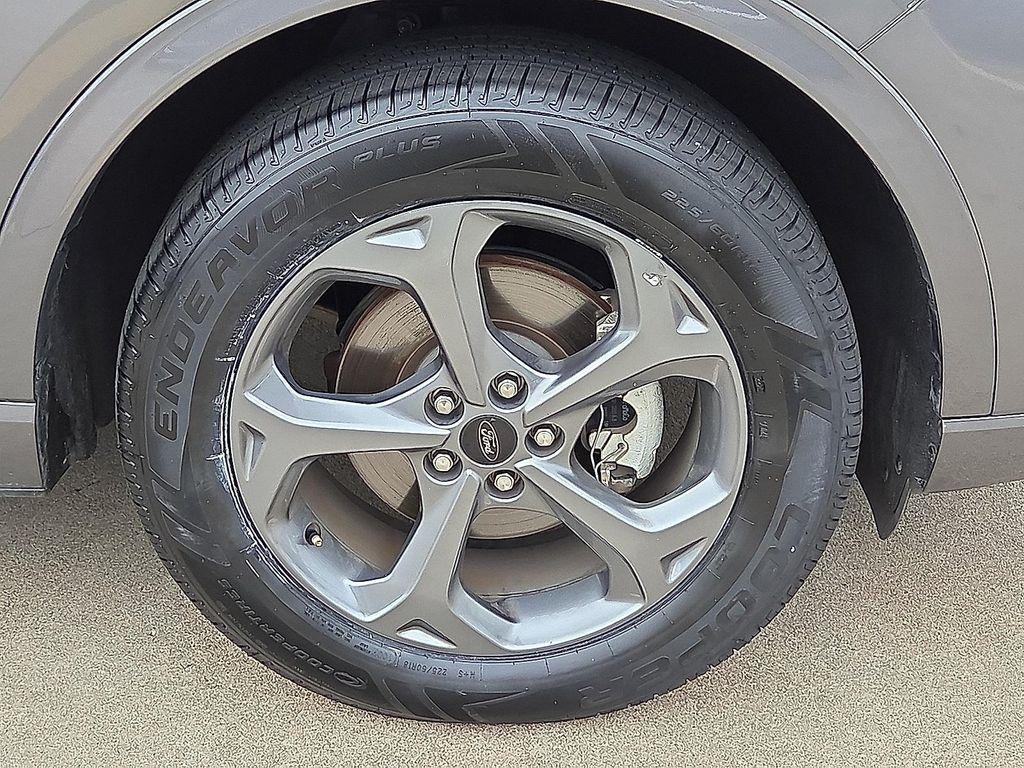 used 2024 Ford Escape car, priced at $21,892