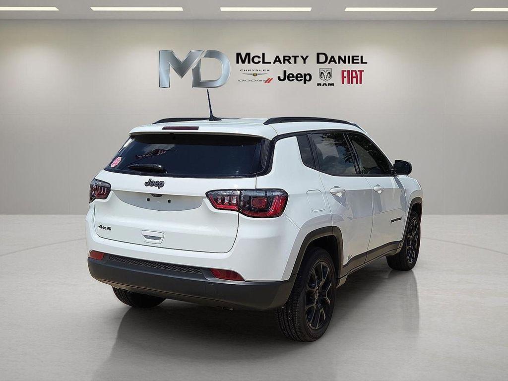 new 2025 Jeep Compass car