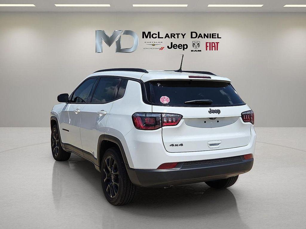 new 2025 Jeep Compass car