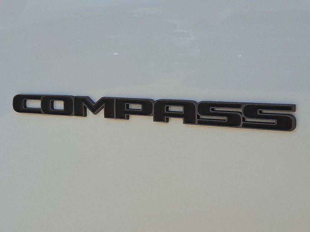 new 2025 Jeep Compass car