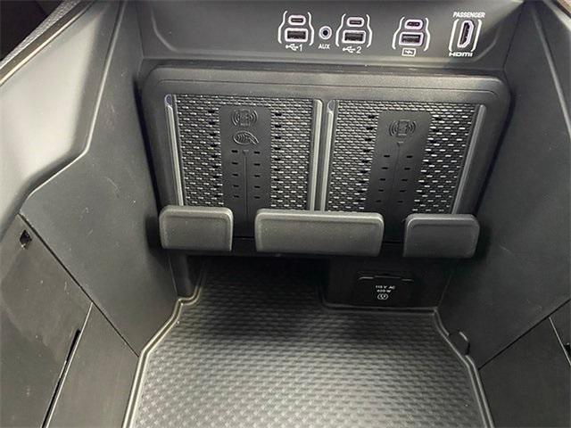 new 2025 Ram 1500 car, priced at $80,781