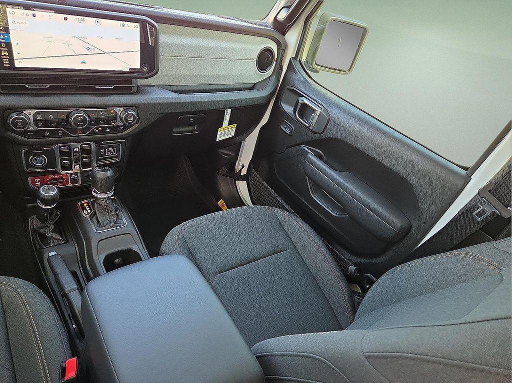 new 2025 Jeep Gladiator car, priced at $43,482