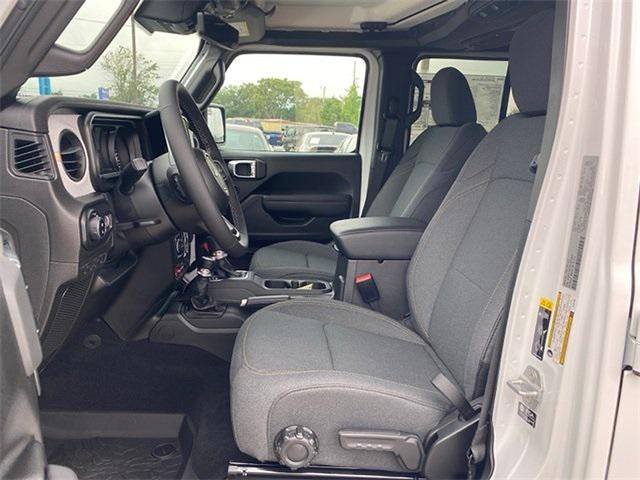 new 2025 Jeep Gladiator car, priced at $49,632