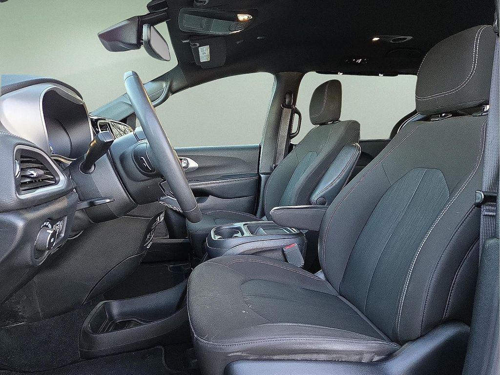 used 2022 Chrysler Pacifica car, priced at $21,097