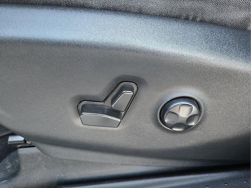 used 2022 Chrysler Pacifica car, priced at $21,097