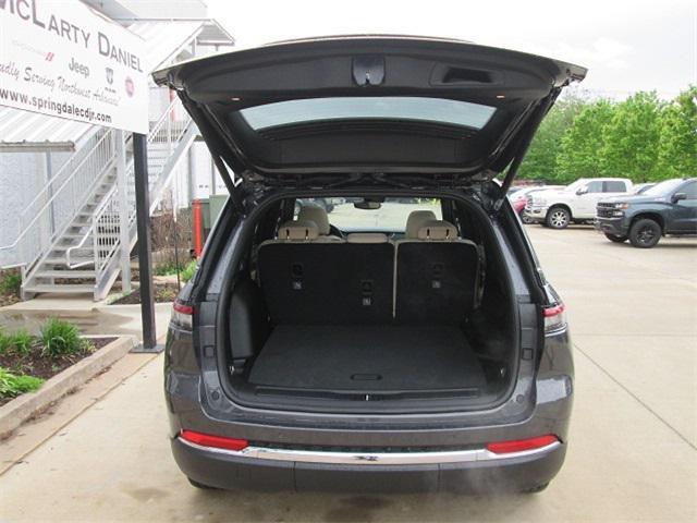 new 2024 Jeep Grand Cherokee car, priced at $47,730