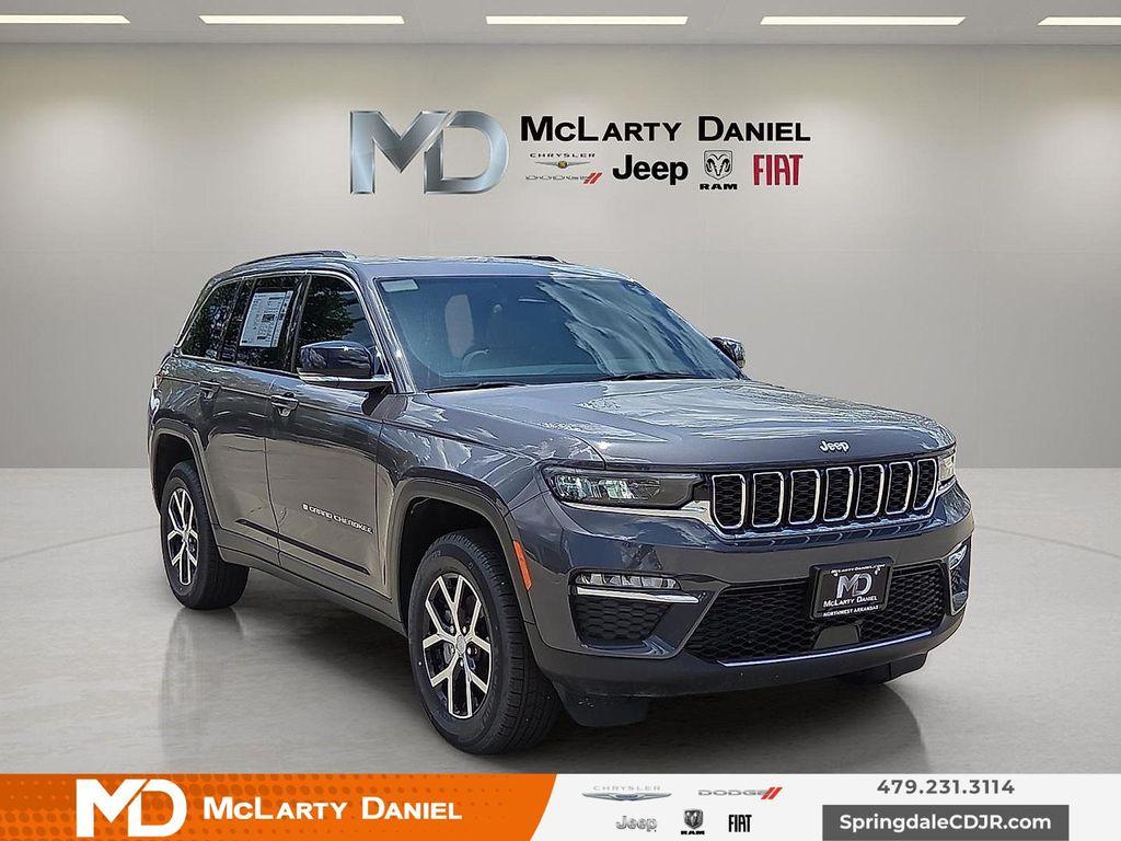 new 2024 Jeep Grand Cherokee car, priced at $39,863
