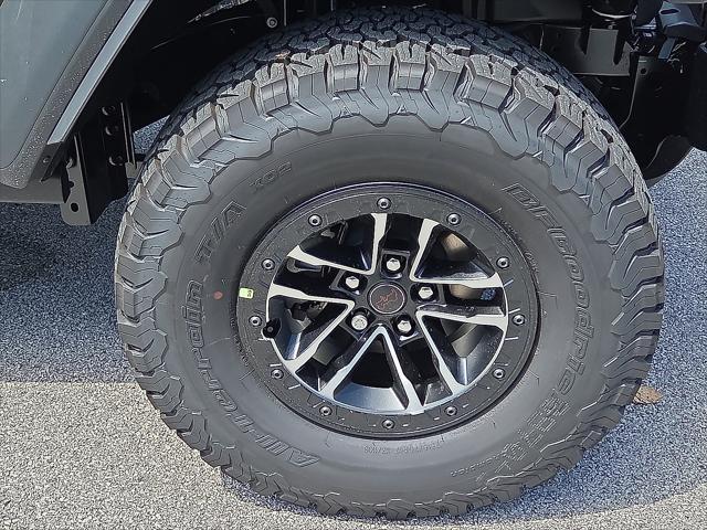 new 2025 Jeep Wrangler car, priced at $59,007