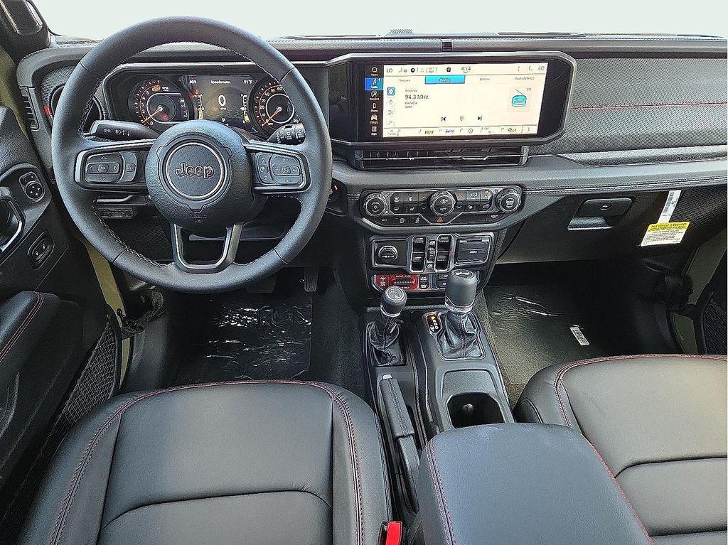 new 2025 Jeep Wrangler car, priced at $60,567
