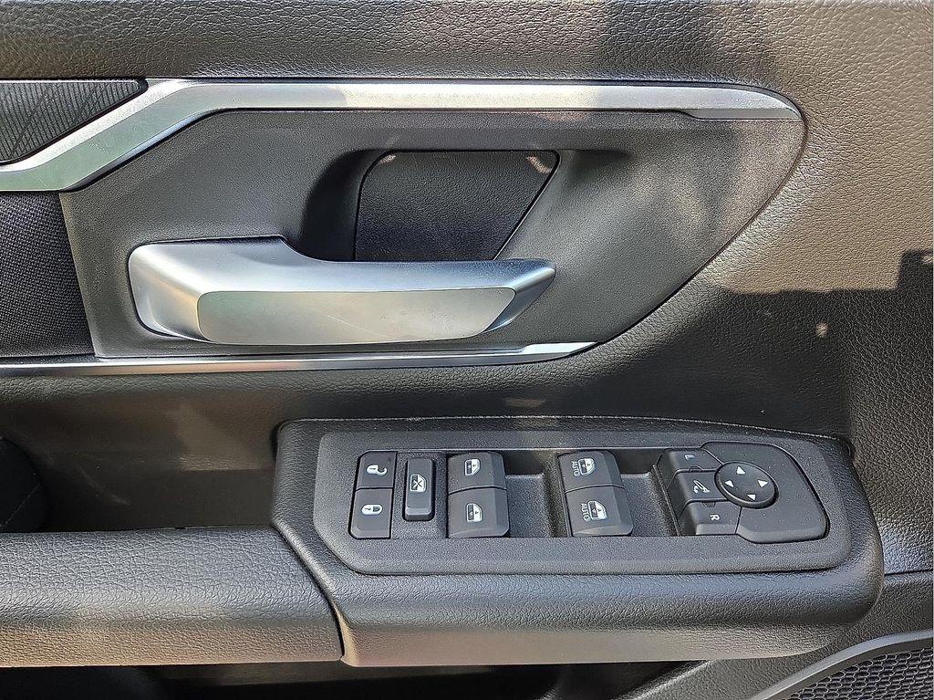 new 2025 Ram 1500 car, priced at $56,286