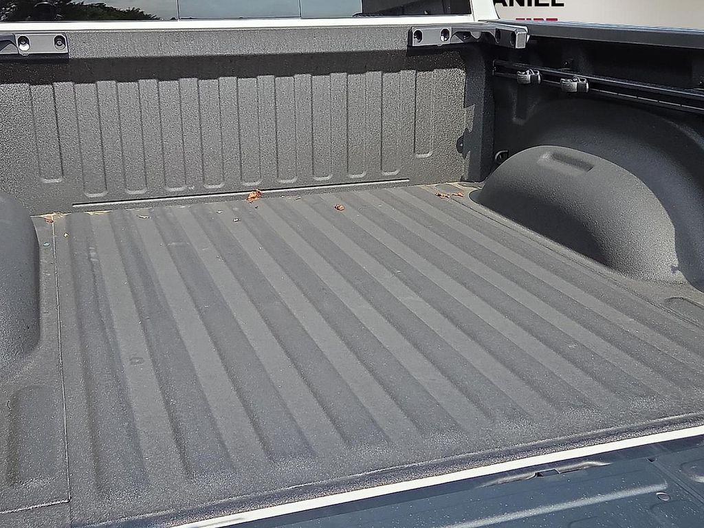 new 2025 Ram 1500 car, priced at $56,286