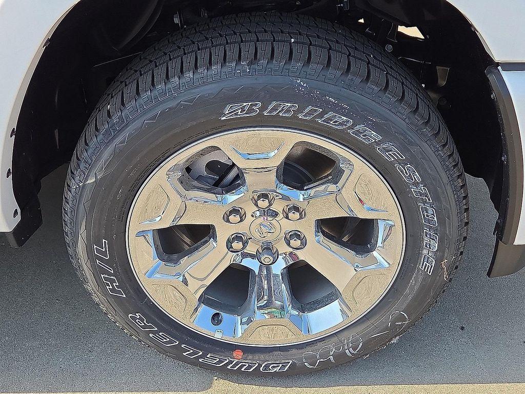 new 2025 Ram 1500 car, priced at $56,286