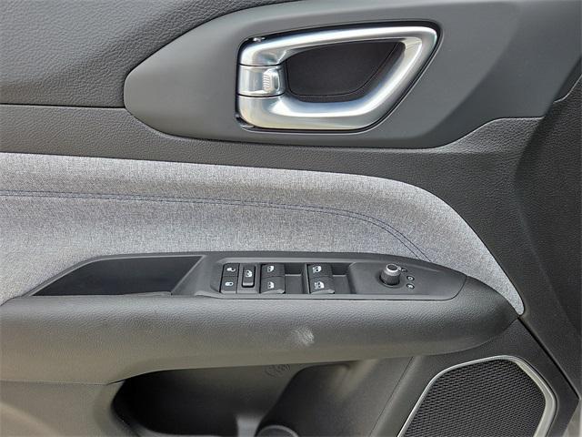 new 2025 Jeep Compass car, priced at $26,750
