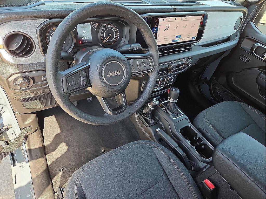 new 2025 Jeep Wrangler car, priced at $33,185