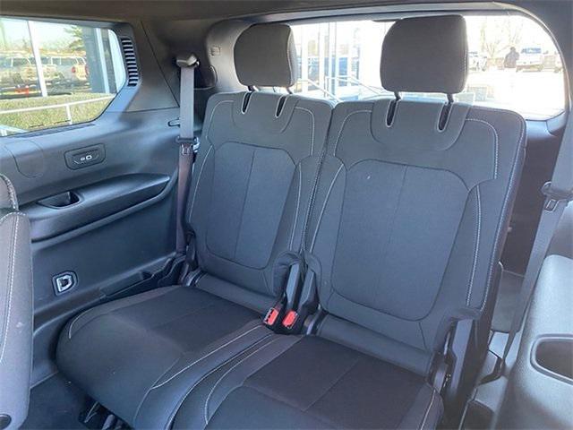 new 2024 Jeep Grand Cherokee L car, priced at $42,495