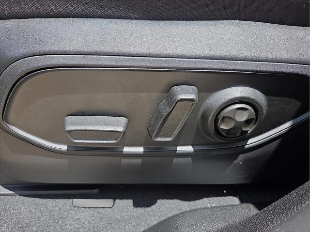 new 2024 Jeep Grand Cherokee L car, priced at $42,495