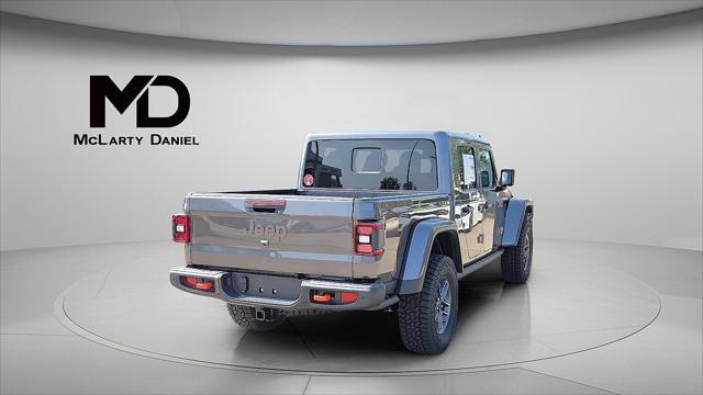new 2025 Jeep Gladiator car, priced at $56,522