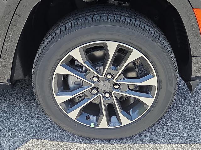 new 2025 Jeep Grand Cherokee L car, priced at $55,683