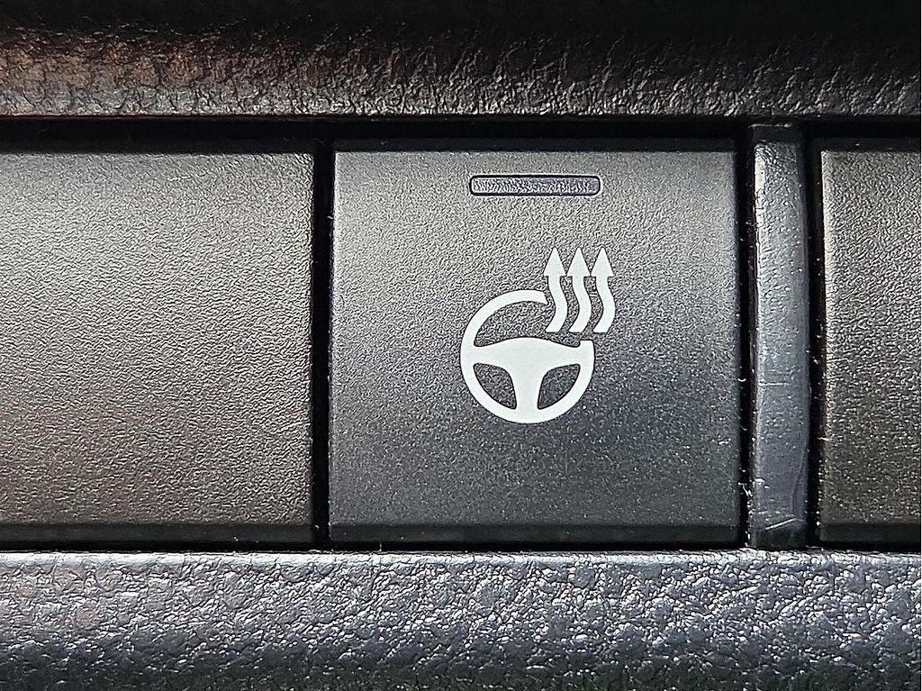 used 2022 Toyota RAV4 Hybrid car, priced at $26,926