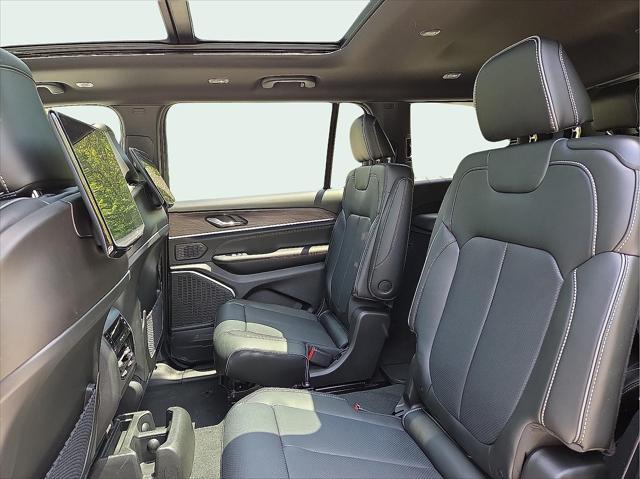 new 2025 Jeep Grand Cherokee L car, priced at $55,118