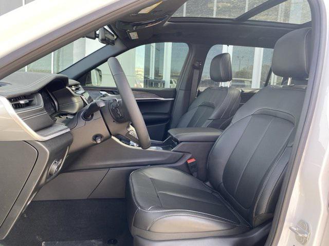 new 2025 Jeep Grand Cherokee L car, priced at $49,170