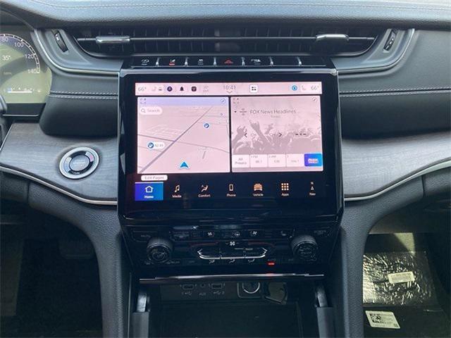 new 2025 Jeep Grand Cherokee L car, priced at $50,237