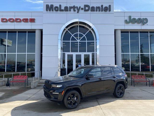 new 2025 Jeep Grand Cherokee car, priced at $44,499