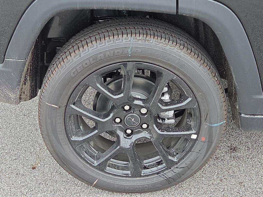 new 2026 Jeep Compass car, priced at $35,600