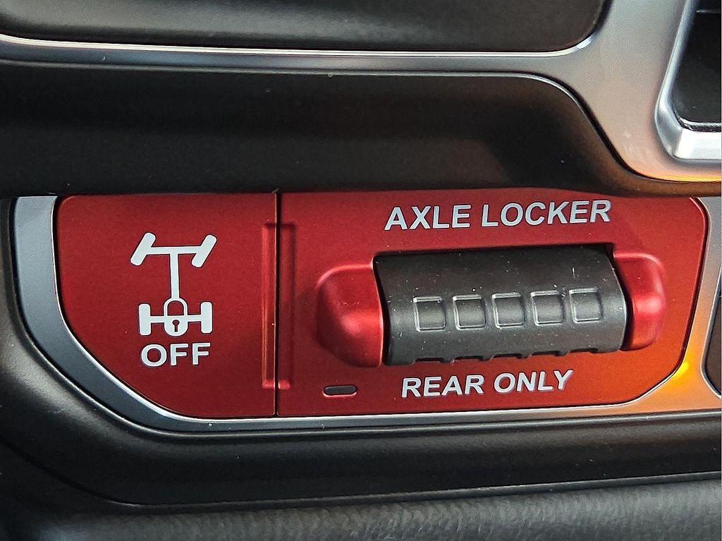 new 2025 Jeep Gladiator car, priced at $50,825