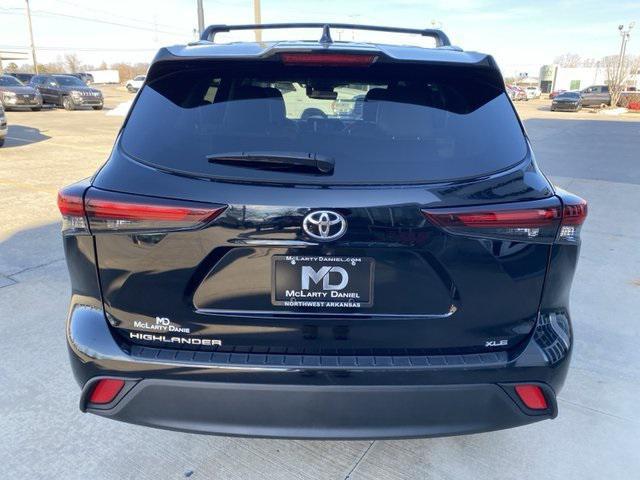 used 2024 Toyota Highlander car, priced at $44,000