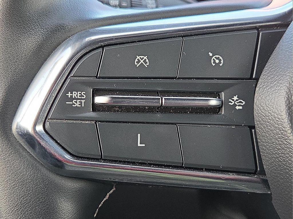 used 2024 Chevrolet Traverse car, priced at $33,650