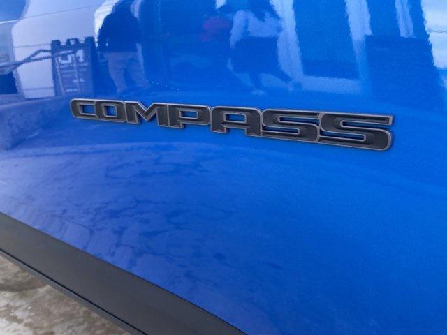 new 2025 Jeep Compass car, priced at $27,943