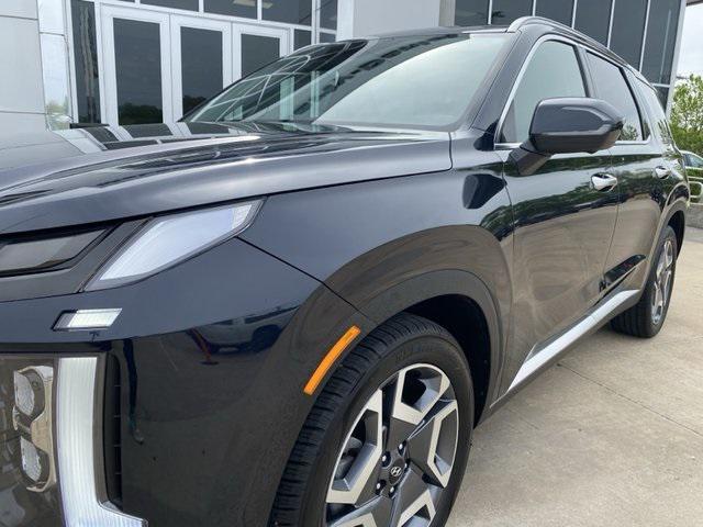 used 2024 Hyundai Palisade car, priced at $40,694