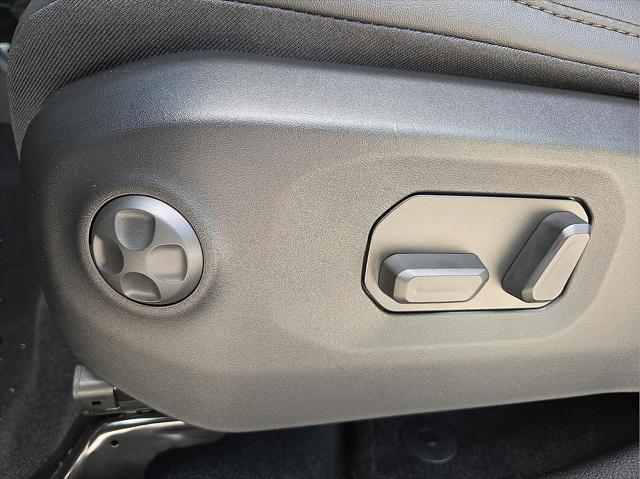 new 2025 Jeep Wrangler car, priced at $59,007