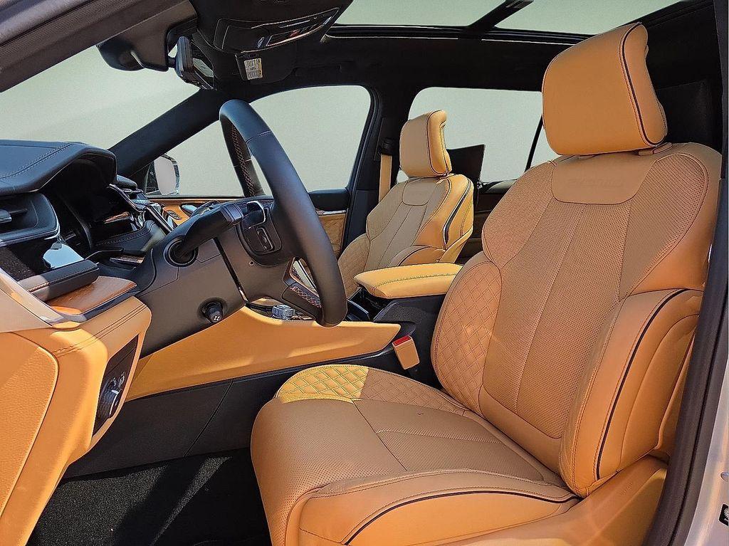 new 2025 Jeep Grand Cherokee L car, priced at $66,886