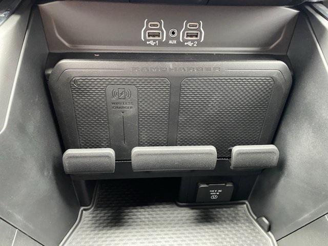 new 2025 Ram 1500 car, priced at $44,548