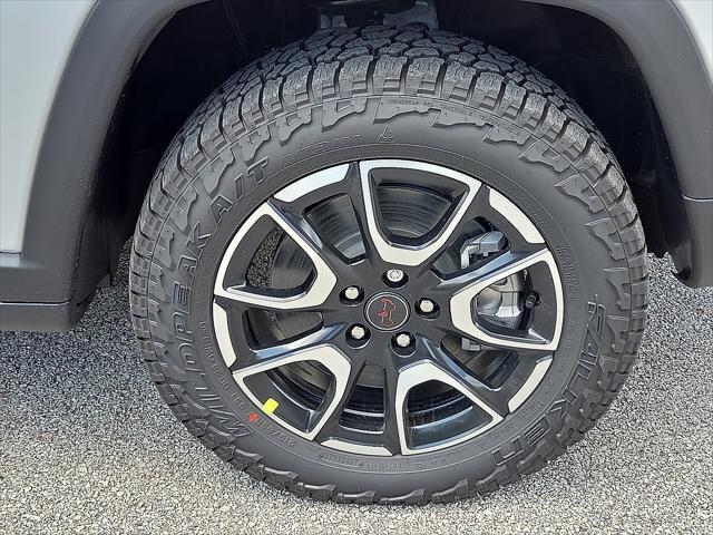 new 2025 Jeep Compass car, priced at $37,594