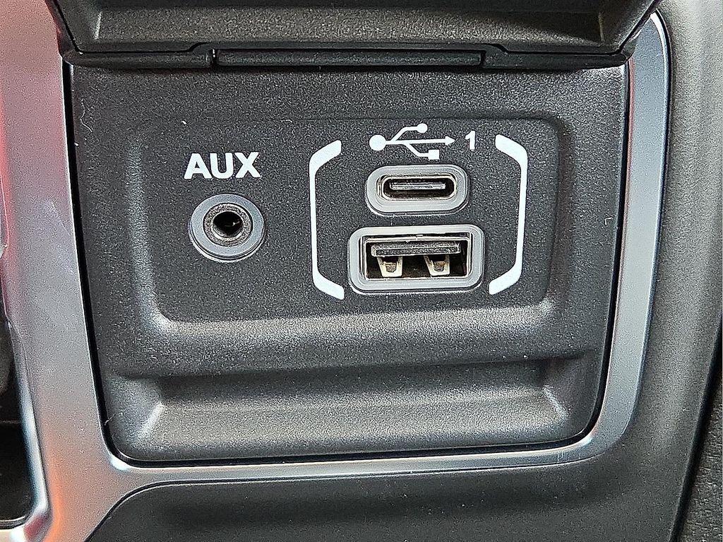 new 2025 Jeep Wrangler car, priced at $42,055