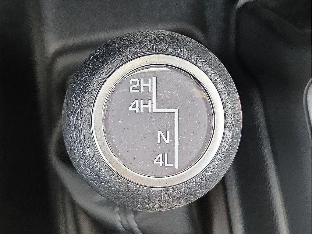 new 2025 Jeep Wrangler car, priced at $40,305