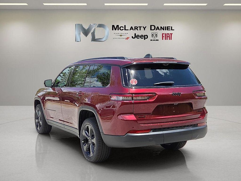 new 2025 Jeep Grand Cherokee L car, priced at $51,217