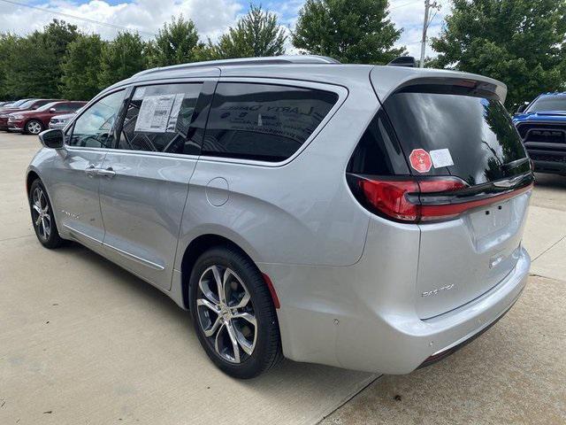 new 2024 Chrysler Pacifica car, priced at $45,409