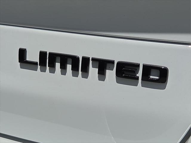 new 2025 Jeep Grand Cherokee L car, priced at $49,484