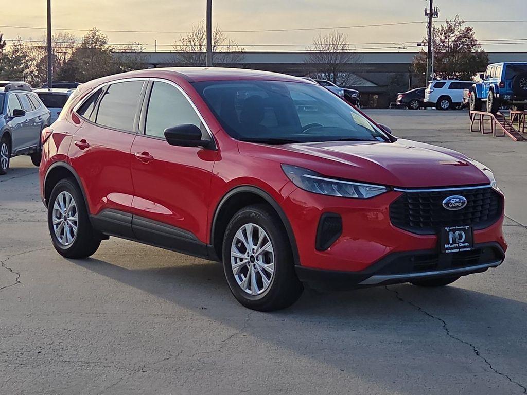 used 2024 Ford Escape car, priced at $20,486