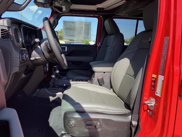 new 2025 Jeep Gladiator car, priced at $56,632
